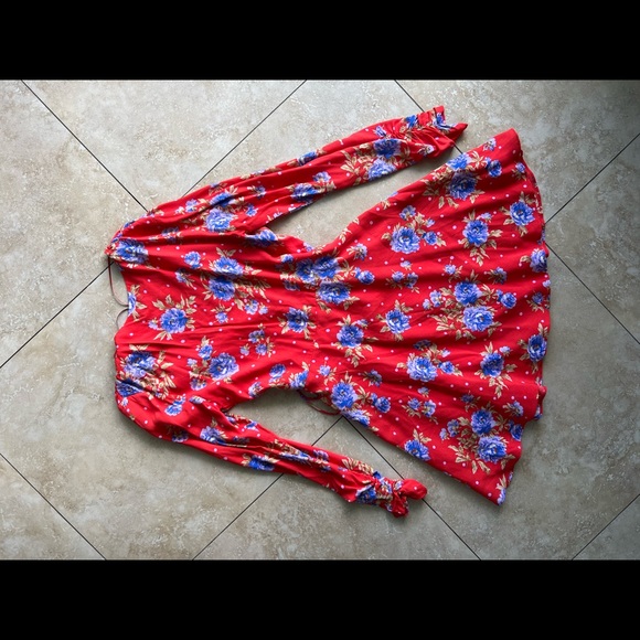 Floral Zara Mini Wrap Dress - Picture 2 of 2